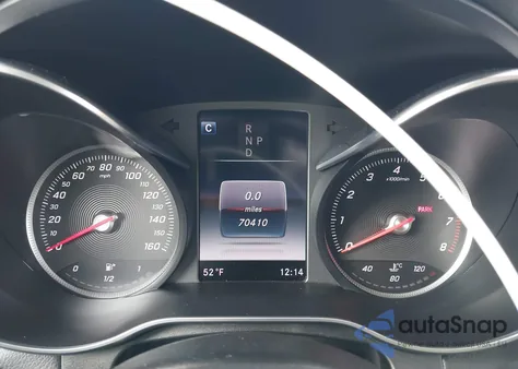 2016 Mercedes-Benz Glc 300 4Matic z USA, uszkodzony, nr VIN WDC0G4KB1GF101289